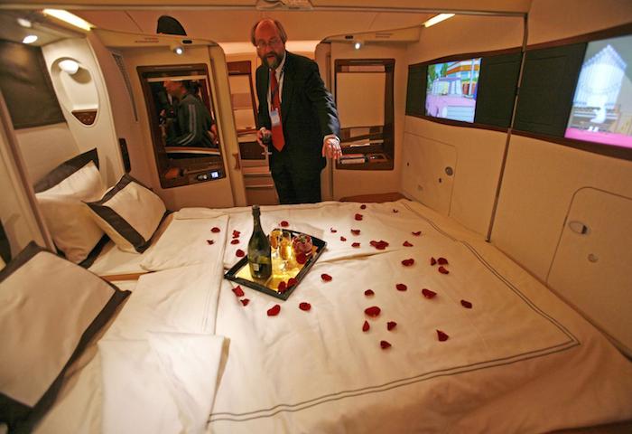 What It S Like To Fly The 23 000 Singapore Airlines Suites